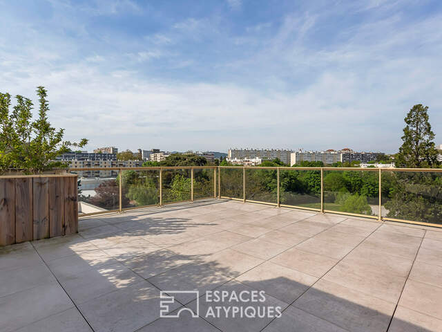 Rooftop et double terrasses avec vue imprenable à Caluire — photo du bien