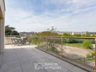 Rooftop et double terrasses avec vue imprenable à Caluire — photo 4
