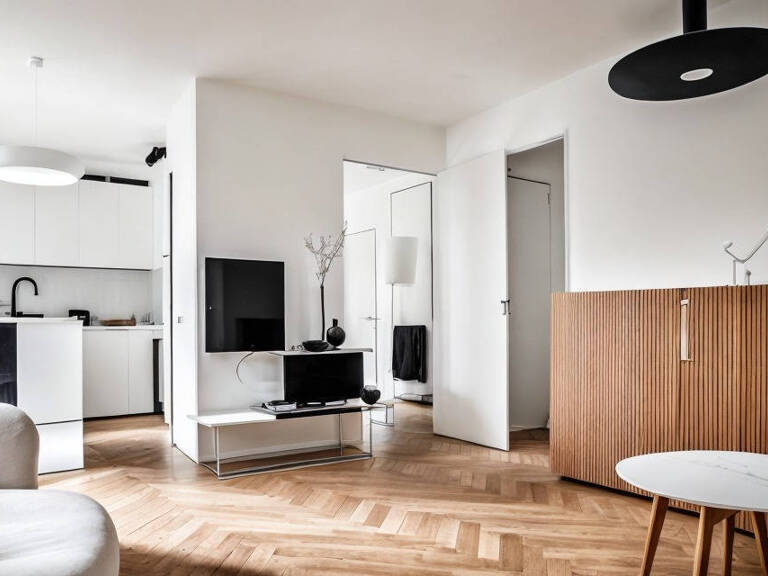 Port-Saint-Louis-du-Rhône avec vue sur le port — photo 1