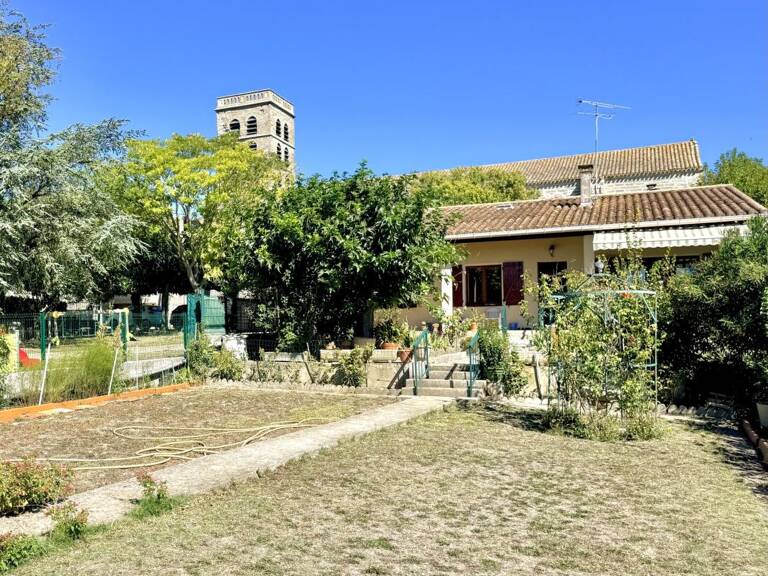 Maison traditionnelle avec vue panoramique sur Les Pyrénées — photo 1