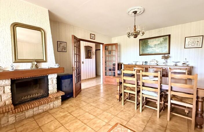 Maison traditionnelle avec vue panoramique sur Les Pyrénées — photo 4