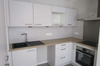 Appartement 3 pièces 572 €