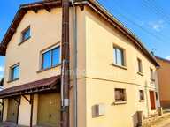 CHATENOIS-LES-FORGES (90700) – MAISON 127 M² – 3 CHAMBRES – COMBLES AMÉNAGEABLES – SOUS-SOL – 2 GARAGES – TERRAIN 749 M² — photo 2