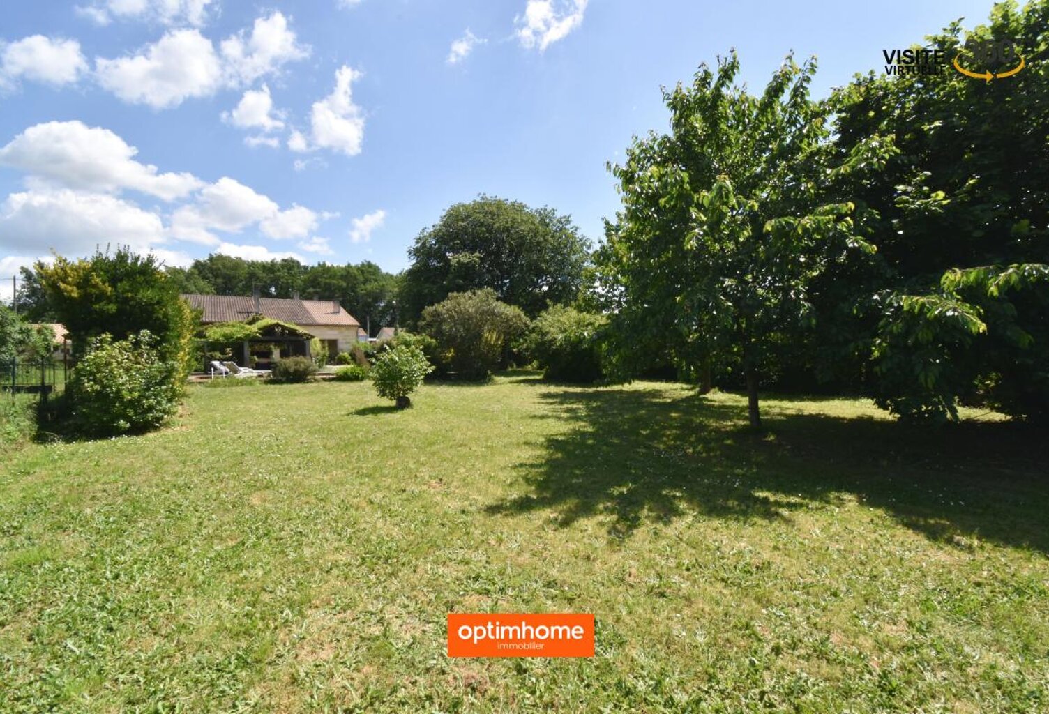 Belle demeure en pierre avec piscine — photo 1