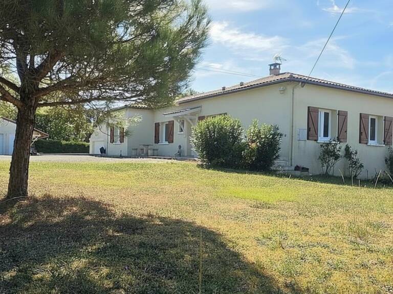 Maison familiale avec vue au  LEDAT (47) — photo 1