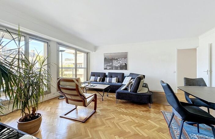 Neuilly-sur-Seine – Île de la Jatte : appartement 4 pièces avec balcon — photo 4