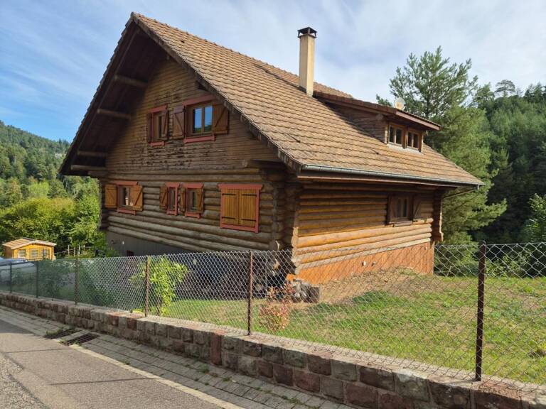   EXCLUSIVITÉ – Authentique maison en rondins massifs avec terrain clos de 37 ares A VANGENBOURG ENGENTHAL — photo 1