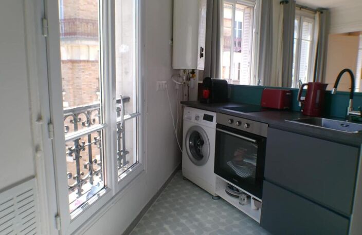 SAINT MANDE-94 - T2 44m2 sud-est – Dernier étage, balcon filant, proximité Bois - Fusion possible avec T2 voisin — photo 2