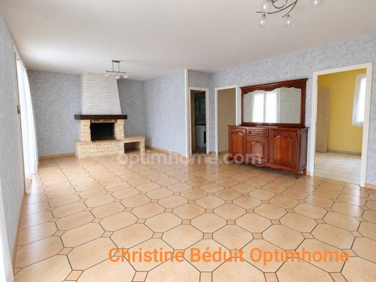 TOUVRE en Charente, maison 4 chambres, terrain clos 2067 m² — photo 1