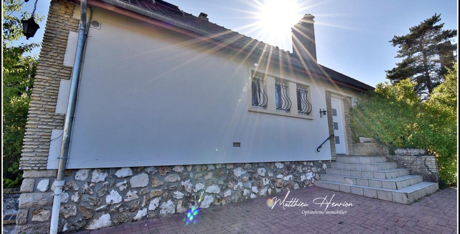 ÉVREUX – QUARTIER NAVARRE : MAISON FAMILIALE, 4 CHAMBRES, BUREAU ET SOUS-SOL — photo 1