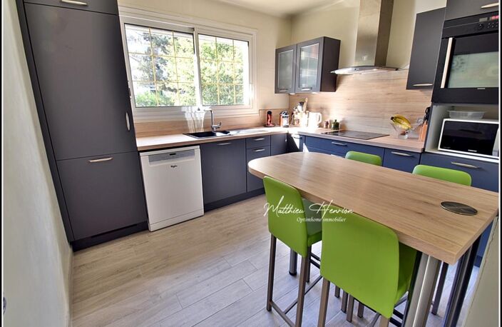 ÉVREUX – QUARTIER NAVARRE : MAISON FAMILIALE, 4 CHAMBRES, BUREAU ET SOUS-SOL — photo 4