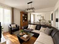 Située à Mériel, cette maison familiale offre une distribution fonctionnelle ainsi qu’un beau potentiel d’évolution — photo 2