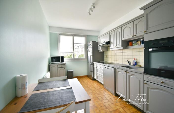 EN EXCLUSIVITÉ – APPARTEMENT T3 AVEC BALCON, PARKING ET CAVE — photo 3