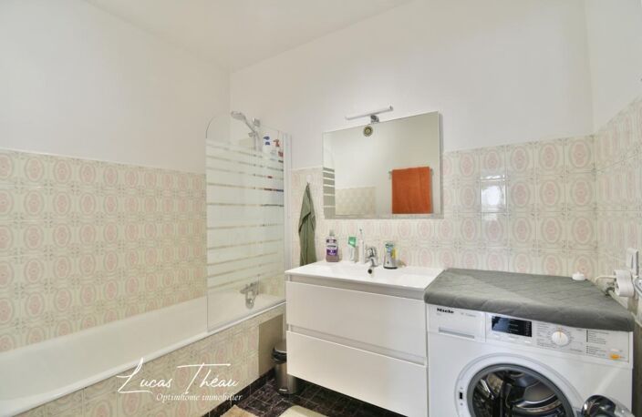 EN EXCLUSIVITÉ – APPARTEMENT T3 AVEC BALCON, PARKING ET CAVE — photo 5