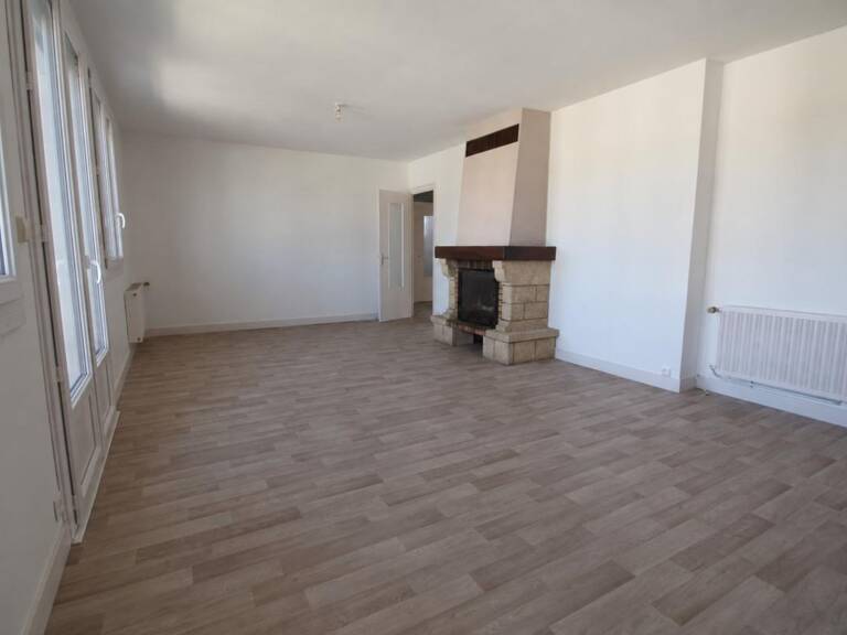 Saint-Germain-de-Lusignan — Maison de 97 m², 3 chambres et jardin, proche Jonzac — photo 1