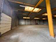 À LOUER – BÂTIMENT INDÉPENDANT À USAGE D'ACTIVITÉ, ENTREPÔT ET BUREAUX DE 1 500 M² – ÉVREUX (27) — photo 3