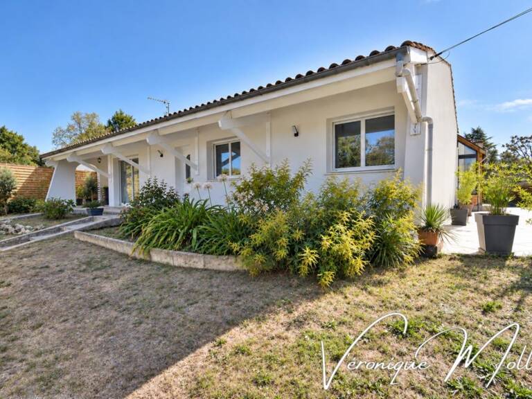 MAISON FAMILIALE AVEC TRÈS GRANDE PISCINE - Secteur Sud, dans un environnement résidentiel calme et privilégié — photo 1