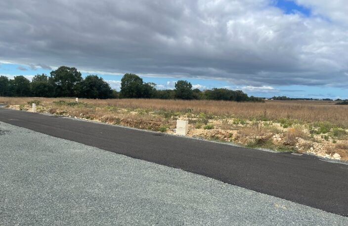 Terrain à bâtir à Saint-Nazaire-sur-Charente (17780) — photo 3