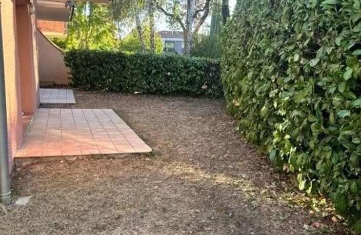 Centre Saint Orens, Vaste T3 en Rez de Jardin — photo 3