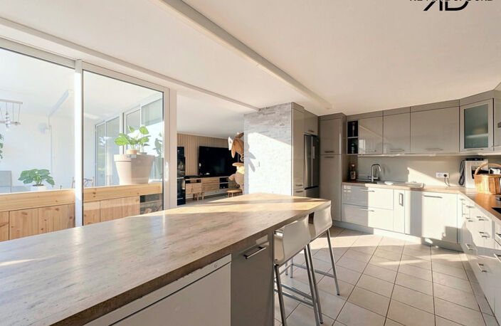 Appartement 110 m² + place de parking + cave à VALS LES BAINS — photo 3