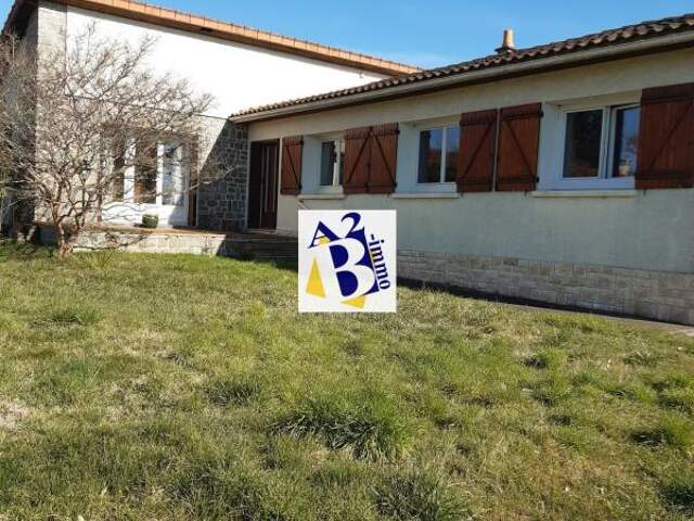 MAISON F4 DE PLAIN PIED LA ROCHEFOUCAULD — photo du bien