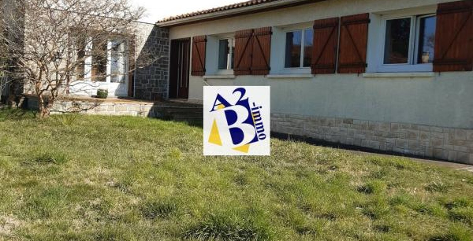 MAISON F4 DE PLAIN PIED LA ROCHEFOUCAULD — photo 1