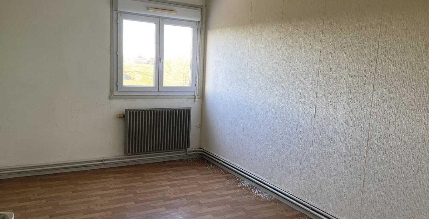 APPARTEMENT 4 PIÈCES – 76 M² À LUZY — photo 1