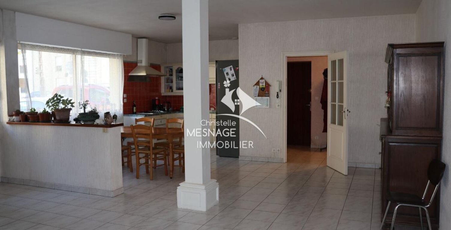 À louer chez Christelle Mesnage, DINAN centre-ville - Dans u — photo 1