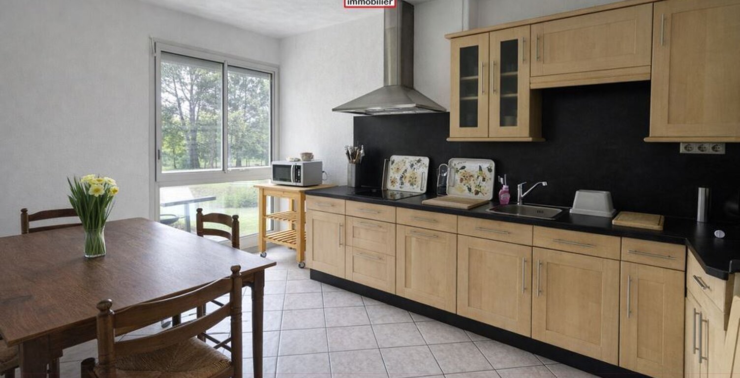 FINISTERE - Brest (29200) - A VENDRE - APPARTEMENT 85M² - ASCENSEUR - 3 CHAMBRES- 2 PLACES DE PARKING - DALLE BETON - AUCUNS TRAVAUX — photo 1