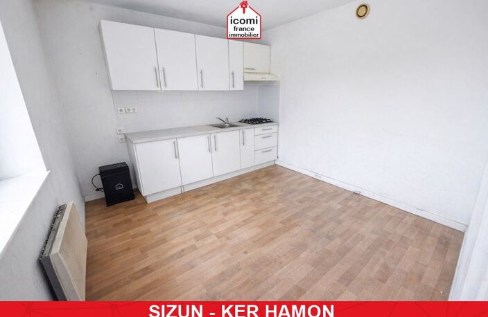 FINISTERE - Sizun (29450) - A VENDRE - MAISON ANCIENNE T3 DE 61M² - 2 CHAMBRES - BEAU POTENTIEL LOCATIF SUR TERRAIN DE 600M² — photo 2