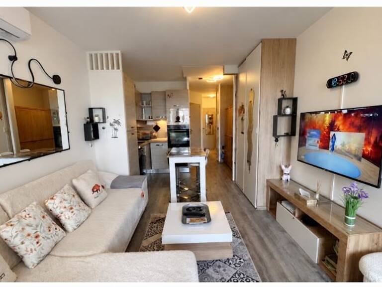 Appartement de 31m2 à louer sur La Londe-les-Maures — photo 1