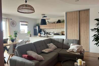 Appartement 4 pièces 1380 €