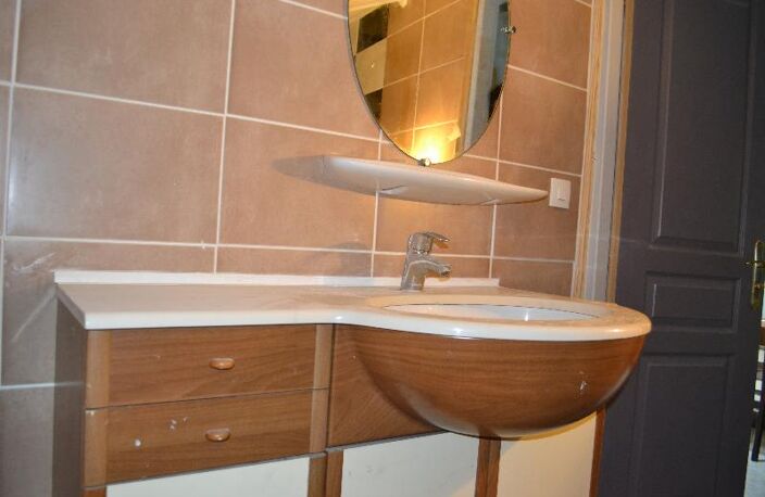 T2 — photo 3