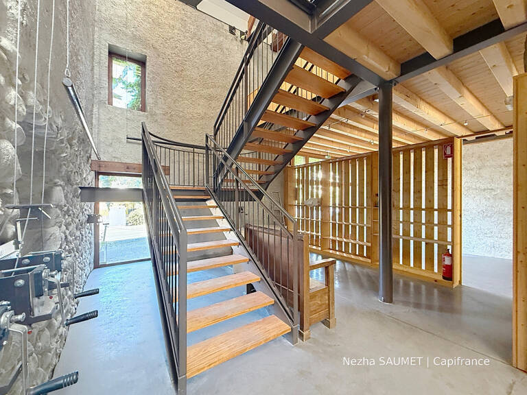 Immeuble à vendre SAINT JULIEN EN GENEVOIS (74) — photo 1
