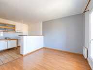 T2 - 49 m² avec balcon et parking – Petite copropriété au calme — photo 4