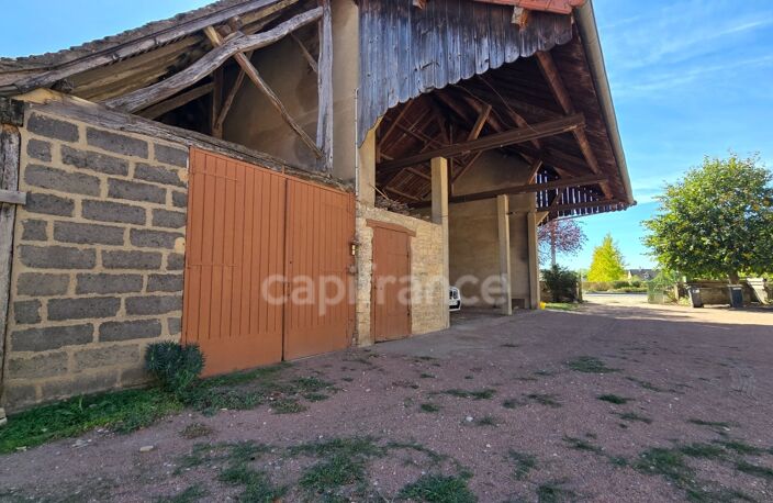 Maison en pierre de 139 m² avec dépendances- terrain de 2308 m² - Proche de Chalon-sur-Saône (Saône et Loire) — photo 2