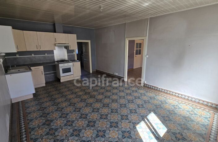 Maison en pierre de 139 m² avec dépendances- terrain de 2308 m² - Proche de Chalon-sur-Saône (Saône et Loire) — photo 4