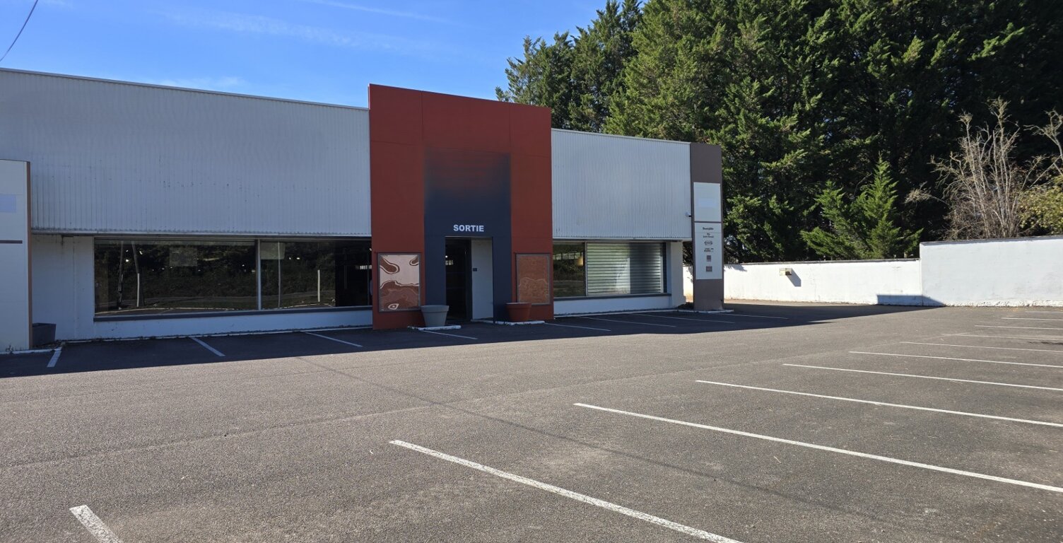 Local/bureau à louer proche de CHALON SUR SAONE (71) — photo 1