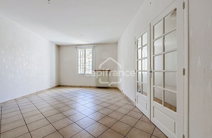 Immeuble de rapport de 142 m2, secteur Grammont — photo 2