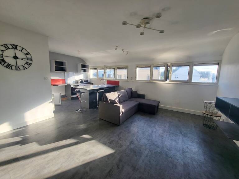 Appartement CENTRE CROZON à vendre 4 pièces  (29) — photo 1