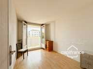 Appartement 2 pièces lumineux avec loggia, balcon, cave et parking proche gare — photo 4