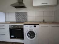 CARHAIX PLOUGUER- RARE SUR LE MARCHE  Appartement 2 pièces — photo 2