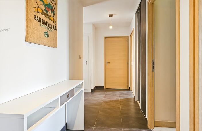 LES OLLIERES Appartement 3P 67m² dernier étage avec Garage et parking privé — photo 2