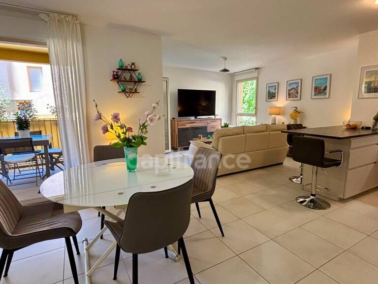Appartement à vendre 4 pièces HYERES (83) - Plain pied - 2 parkings - 2 terrasses — photo 1