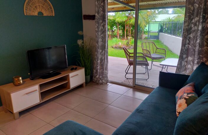 PITON SAINTE-ROSE – ENSEMBLE IMMOBILIER DE 2 LOGEMENTS – 107,5 M² – TERRAIN 609 M² – 249 000 € — photo 2