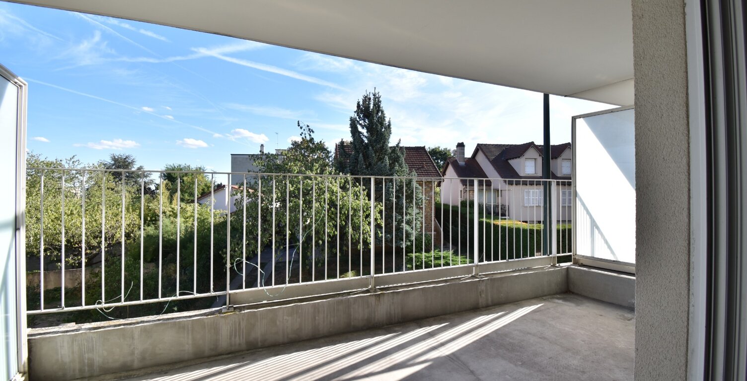 Appartement à vendre 3 pièces PALAISEAU (91), 2 chambres, terrasse, RER à 7 min — photo 1