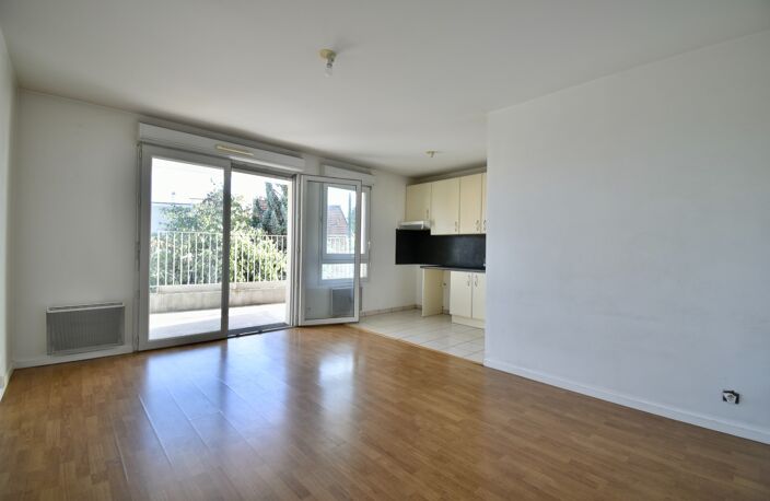 Appartement à vendre 3 pièces PALAISEAU (91), 2 chambres, terrasse, RER à 7 min — photo 3