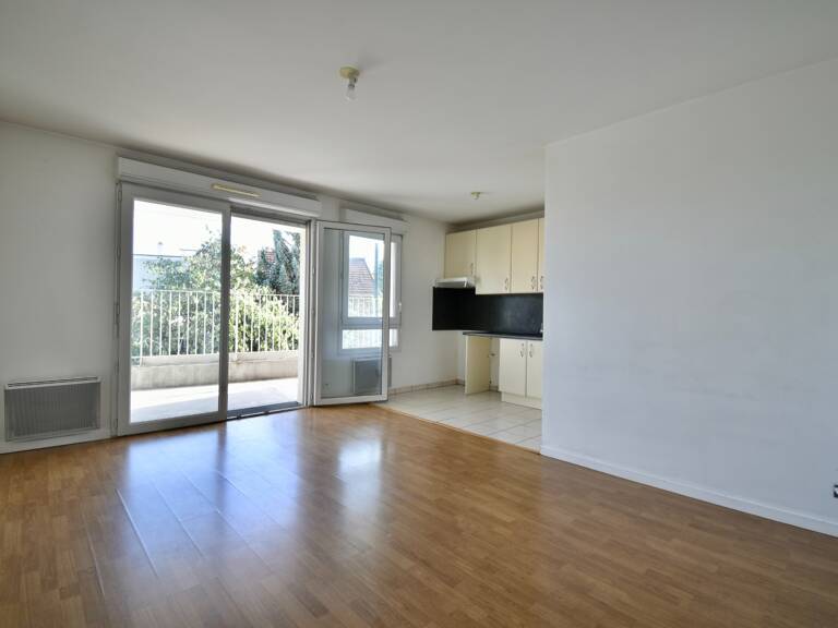 Appartement à vendre 3 pièces PALAISEAU (91), 2 chambres, terrasse, RER à 7 min — photo 1