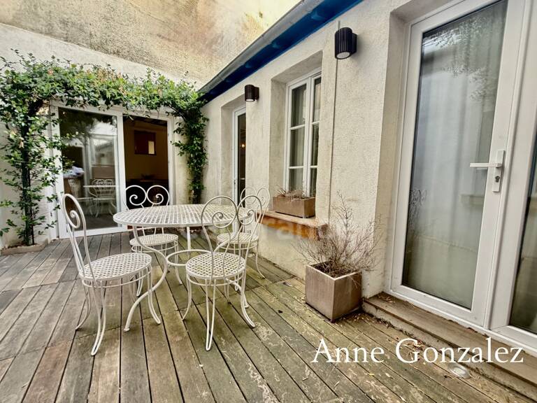 ORLEANS Coeur de ville entre Centre historique et bords de Loire à vendre superbe appartement T4 rénové avec patio intérieur sans vis à vis — photo 1