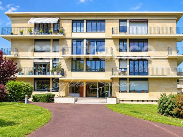 Mantes-la-Jolie – Appartement T3 traversant de 61 m² avec parking, cave et séchoir — photo du bien